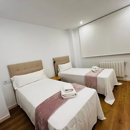 Gerona Appartement *