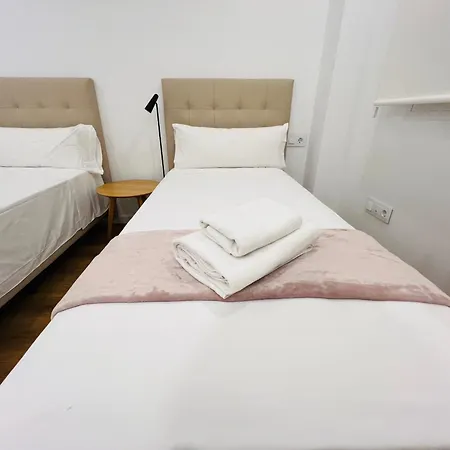Gerona Apartment *