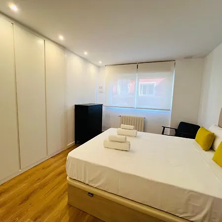 Gerona Apartment *